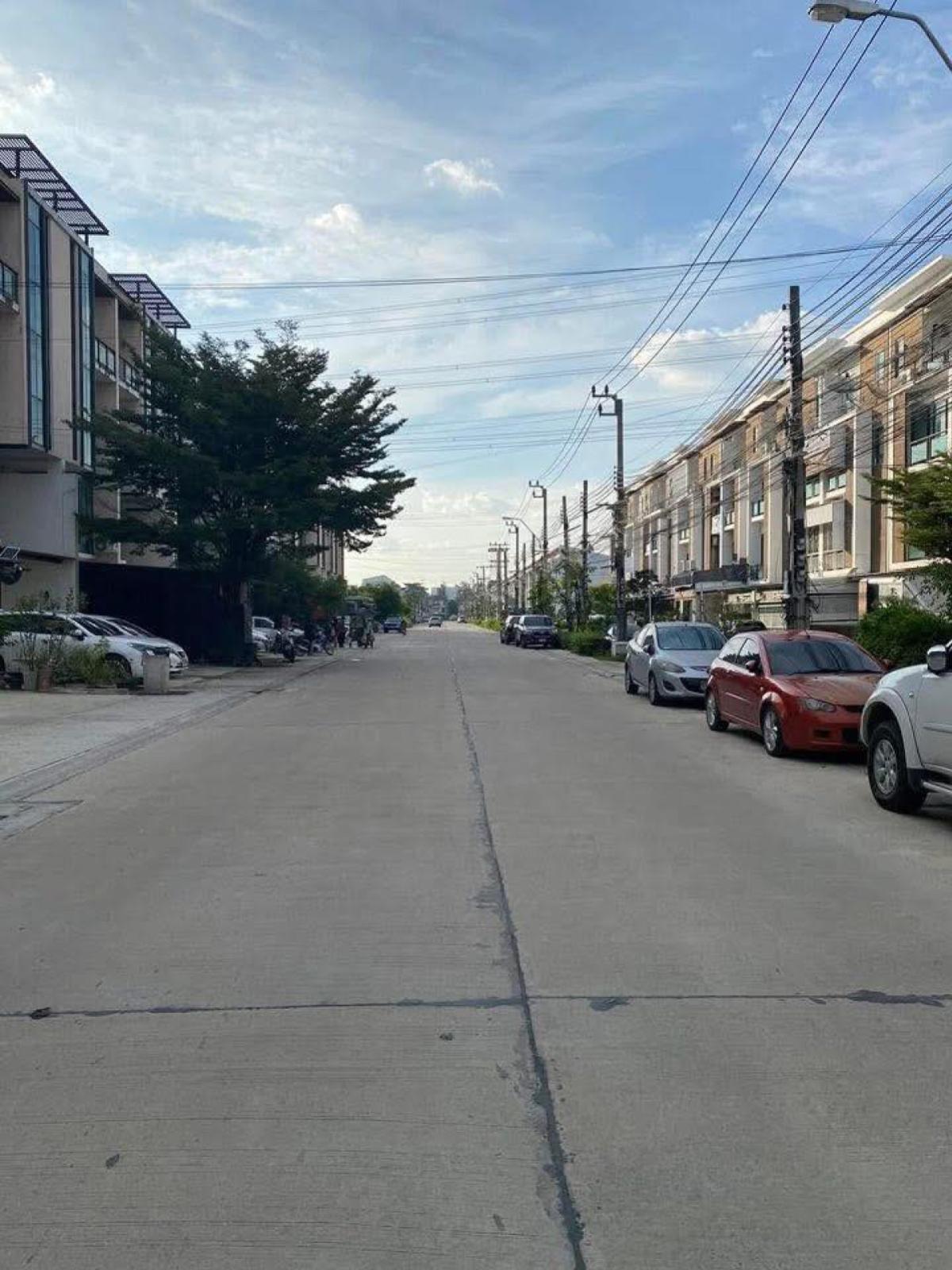 For SaleHome OfficeLadkrabang, Suwannaphum Airport : For Sale Homeoffice , H2O Ram 2 - Suvarnabhumi , Dok Mai , Prawet , Samut Prakarn , CX-141041