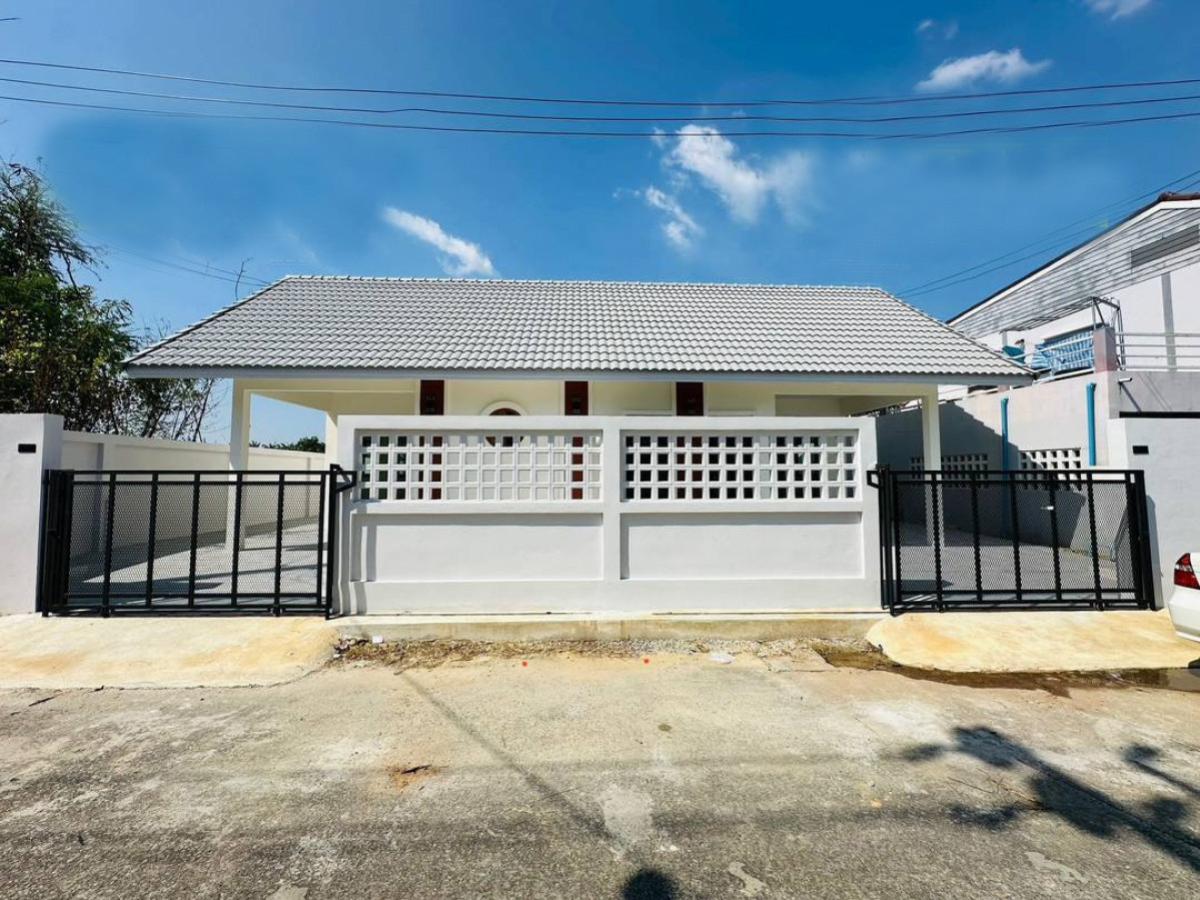 For SaleTownhomeNonthaburi, Bang Yai, Bangbuathong : For Sale Townhouse/Townhome  , Kris Kunchorn Ban Kluai-Sai Noi  , newly renovated , Phimonrat , Bang Bua Thong , Nonthaburi , CX-140847