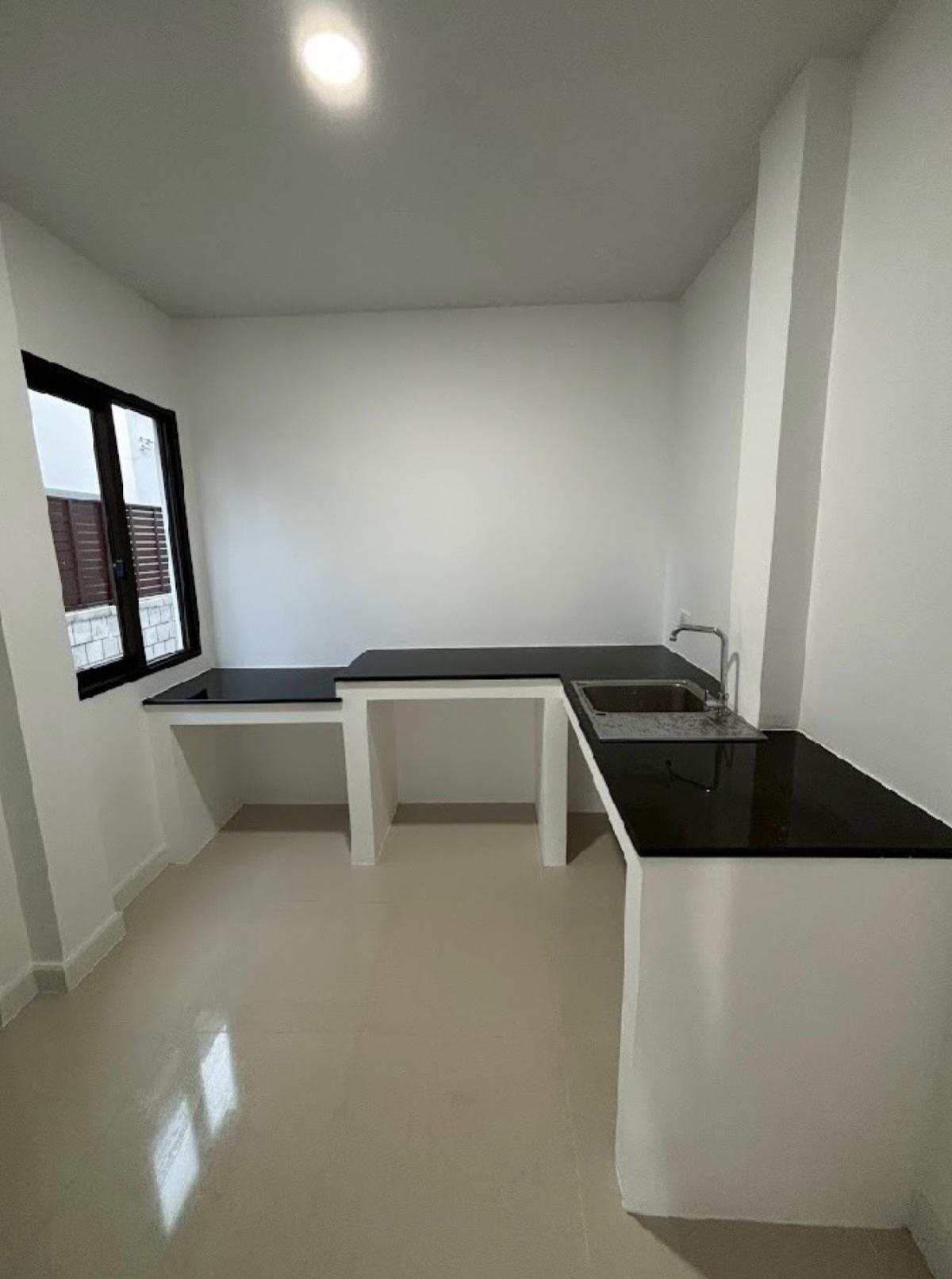 For SaleHouseRama5, Ratchapruek, Bangkruai : For Sale House , Centro Ratchapruek - Suanpak , Wat Chalo , Bang Kruai , Nonthaburi , CX-140698