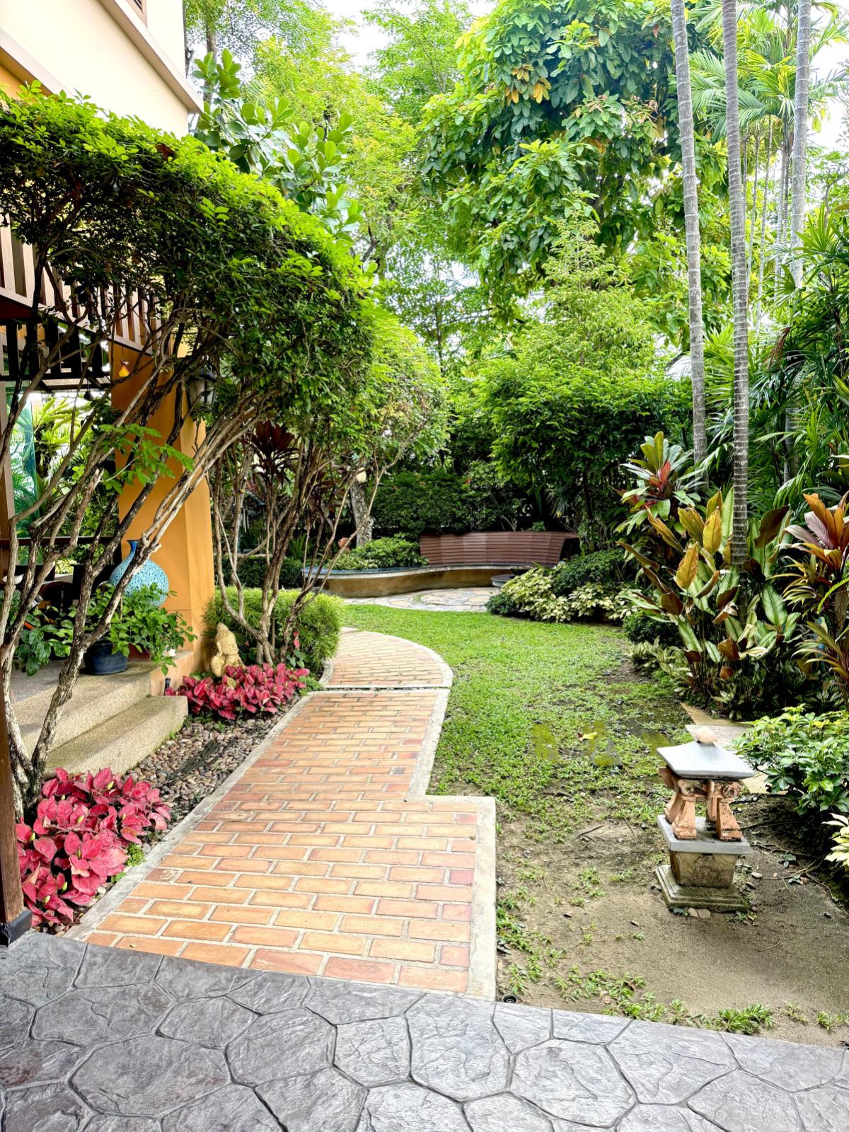 For SaleHouseEakachai, Bang Bon : For Sale House , Wararom Phetkasem 81 , corner unit , Bang Bon , Bang Bon , Bangkok , CX-139991