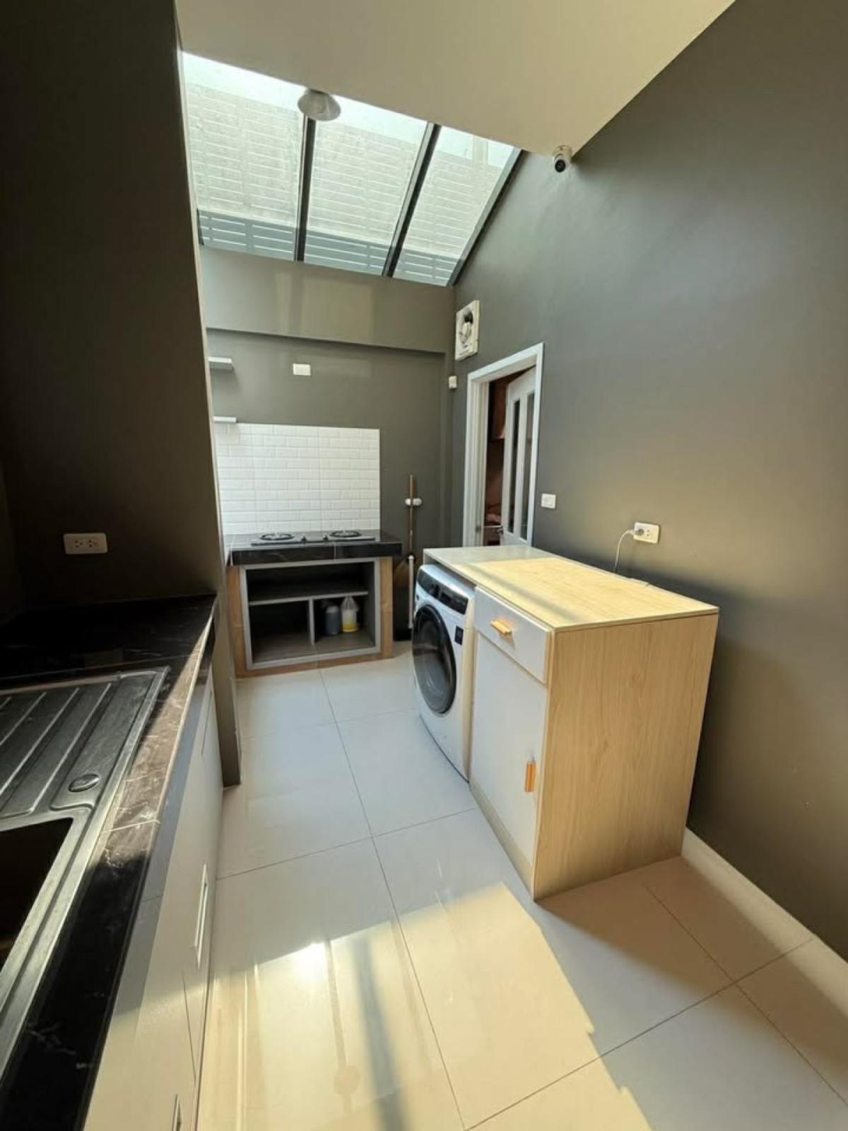 For SaleHousePathum Thani,Rangsit, Thammasat : For Sale House , Laddarom Tiwanon , Ban Mai , Mueang Pathum Thani , Pathum Thani , CX-140745