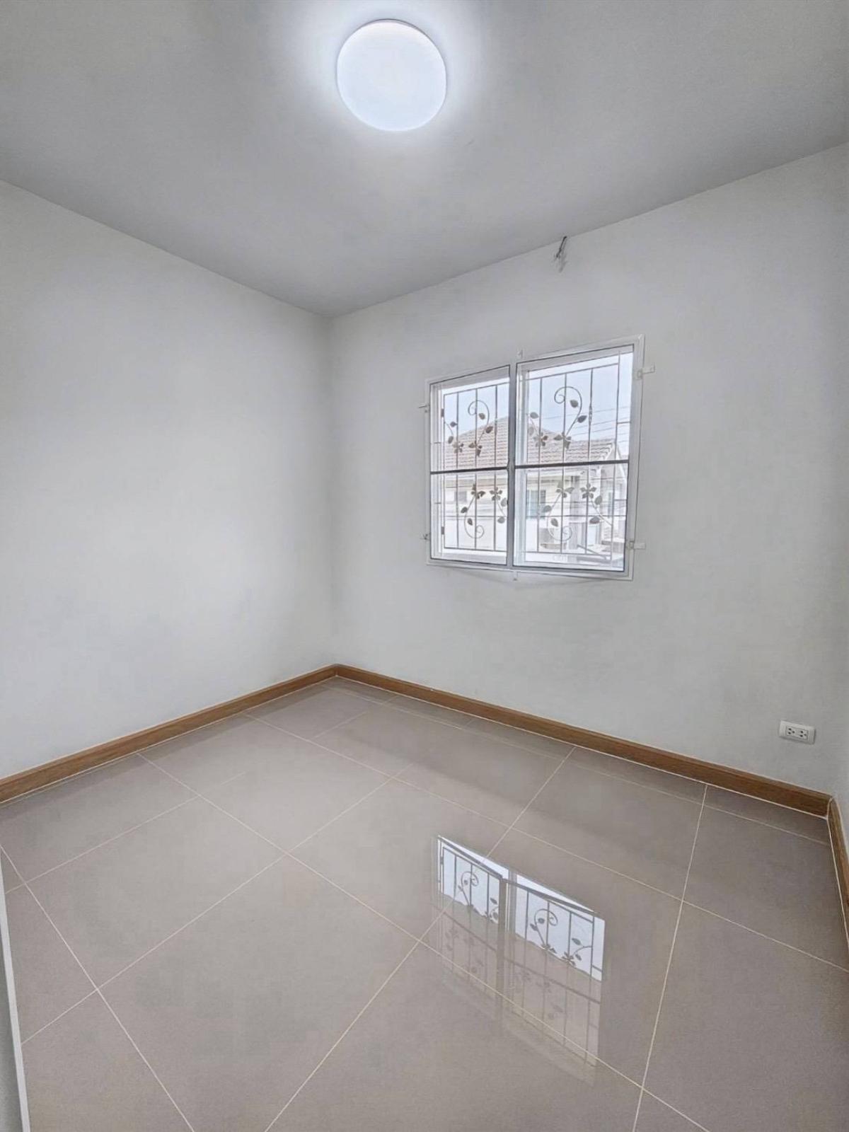 ขายทาวน์โฮมพระราม 2 บางขุนเทียน : ขายทาวน์เฮ้าส์/ทาวน์โฮม  พฤกษาวิลล์ 53/2 สะเเกงาม หน้ากว้าง รีโนเวทใหม่ แสมดำ เขต บางขุนเทียน กรุงเทพ CX-140708