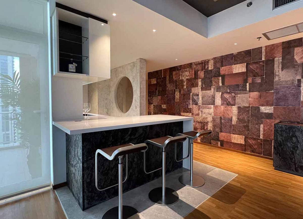 For SaleCondoWitthayu, Chidlom, Langsuan, Ploenchit : Luxury 2 Bed Condo @ Langsuan Ville in the heart of ChidlomNear Siam Paragon with a swimming pool and fitness center starting at 30 million!