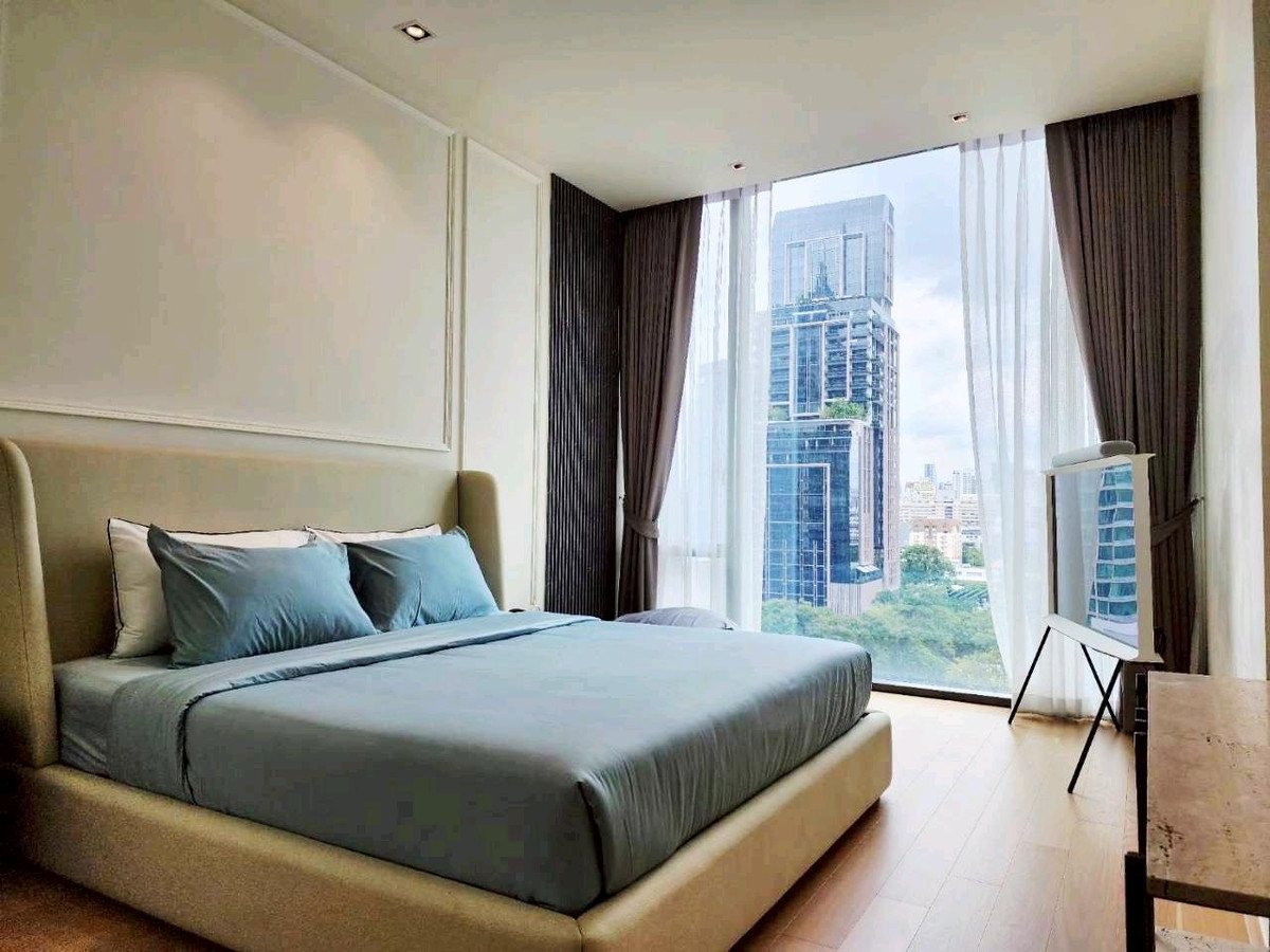 CondoWitthayu, Chidlom, Langsuan, Ploenchit : (For Rent&Sale🔥) 📍28 Chidlom : Rare 2BR 80sqm. Type, extra wide frontage, open view, building in front of The Villa, few units.