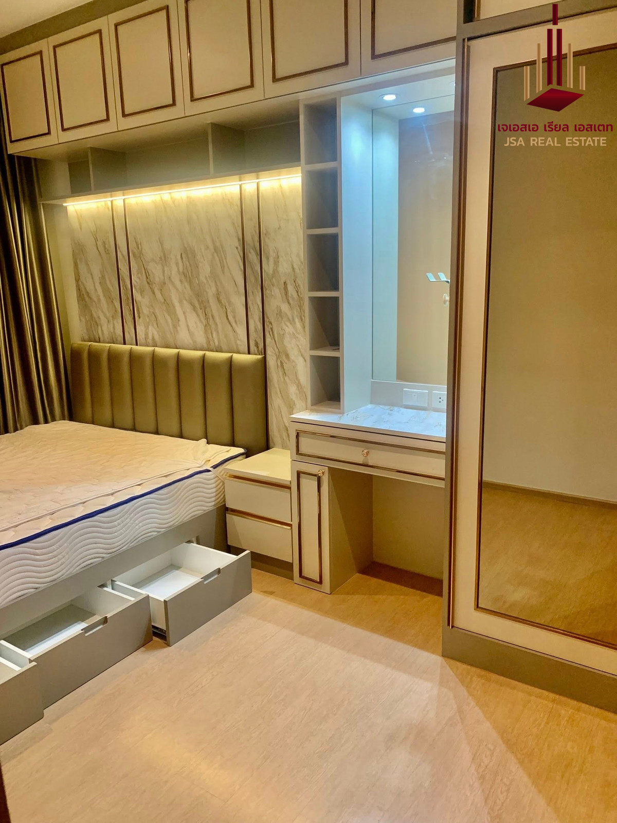 For SaleCondoLadprao, Central Ladprao : ✨ For Sale: Maru Ladprao 15 Condo ✨ 💰 Only 4,990,000 THB