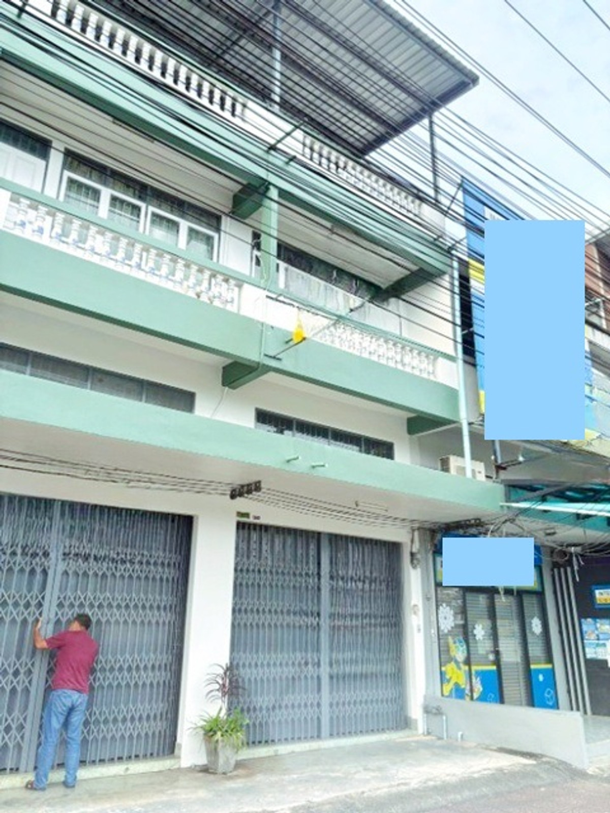 For RentShop HouseNakhon Si Thammarat : Phothisadet Fresh Market, Hua Iit, 1.6 km. NakhonSiThammarat city center 1.3km. the fountain roundab