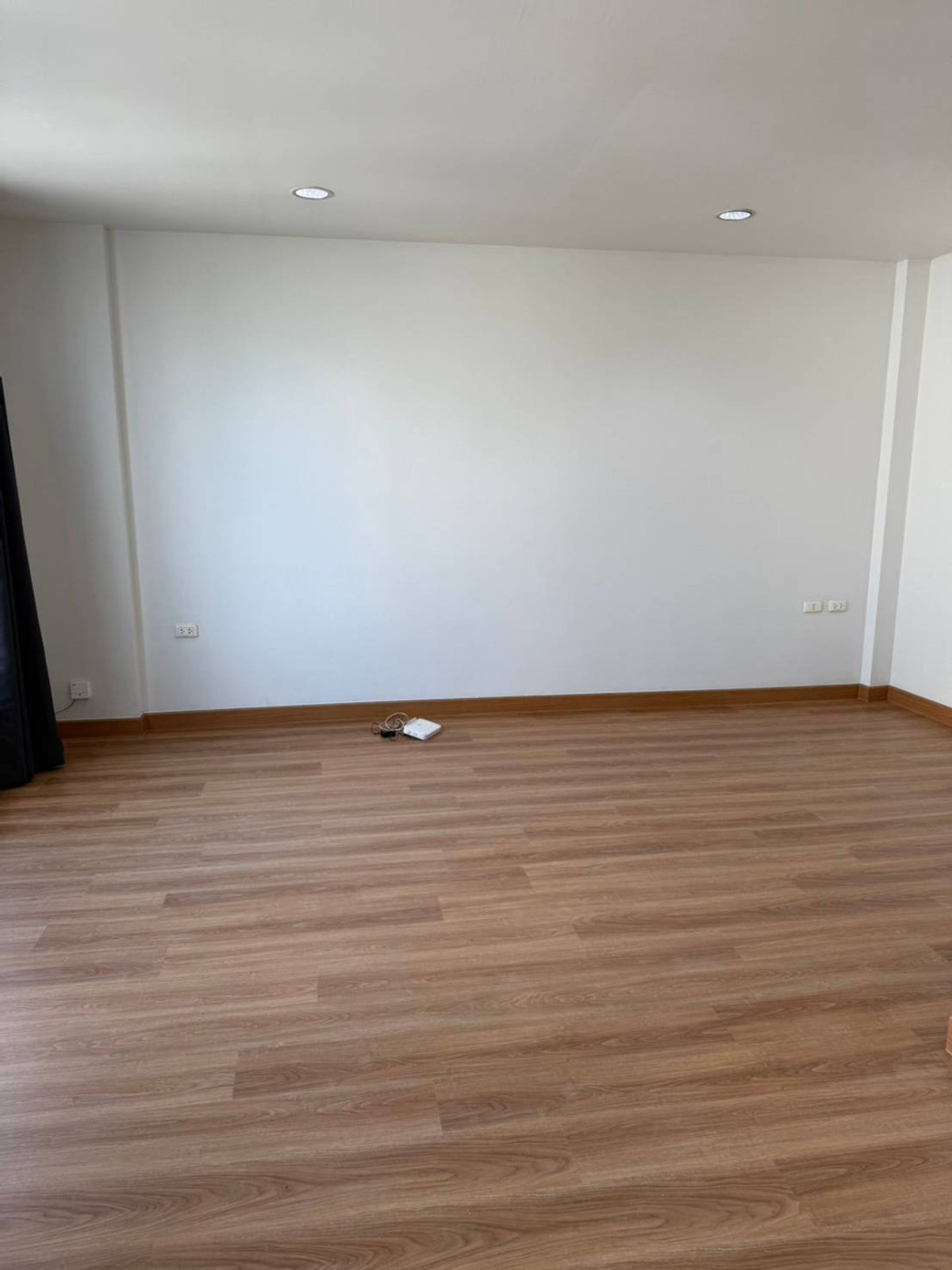 ให้เช่าทาวน์โฮมสมุทรปราการ สำโรง : ให้เช่าทาวน์โฮม บ้านกลางเมือง บริติช ทาวน์ ศรีนครินทร์ ใกล้ แม็คโคร ศรีนครินทร์ เพียง 2 นาที