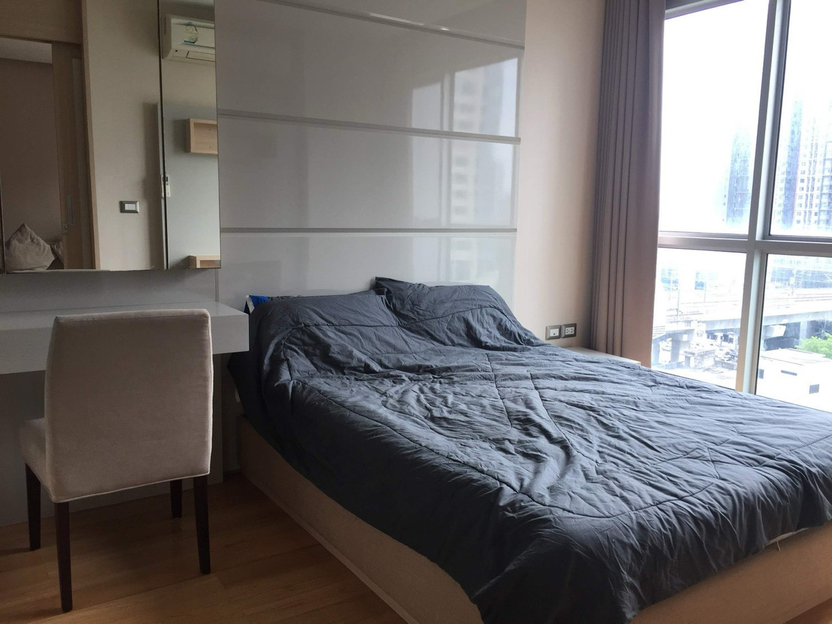 For RentCondoRama9, Petchburi, RCA : For rent The Address Asoke, beautiful room, very good price, in the heart of the city, convenient travel.