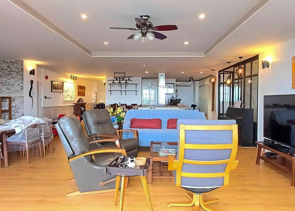 ให้เช่าคอนโดสุขุมวิท อโศก ทองหล่อ : Habitat Condominium Thonglor ห้องใหญ่ 3 ห้องนอน 260 ตร.ม. Please call: 062-496-6454