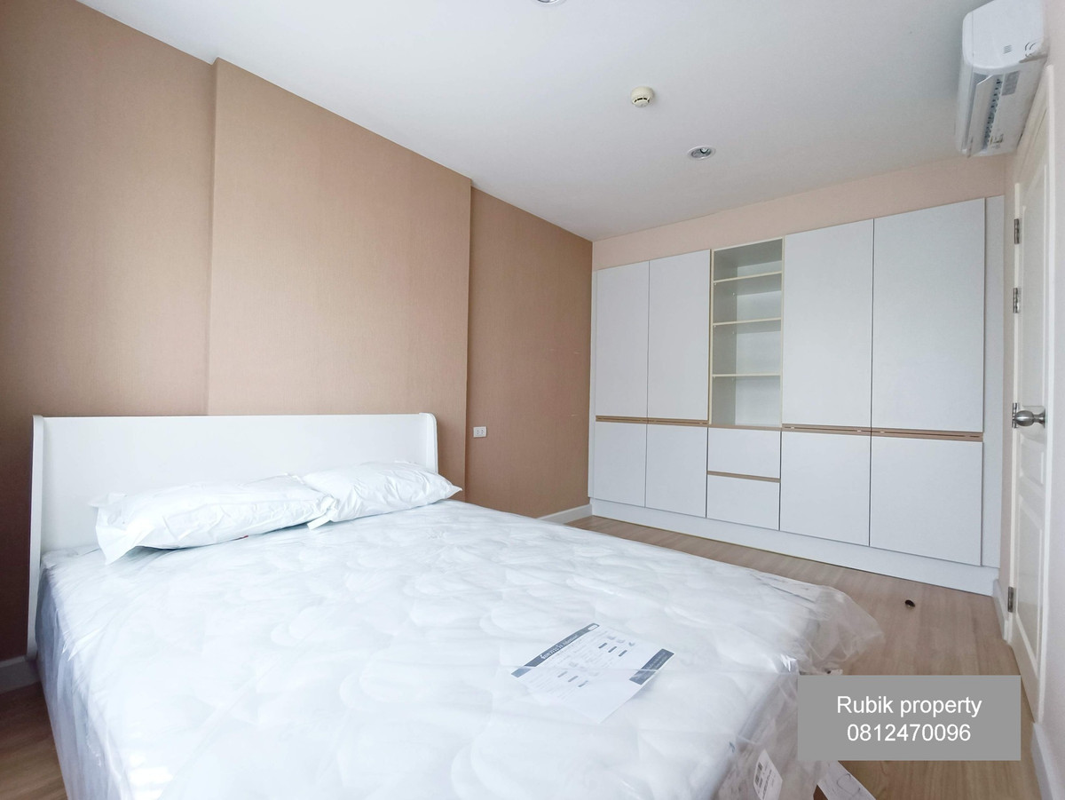 For RentCondoSukhumvit, Asoke, Thonglor : 🌿 Condo in prime location in the heart of Asoke-Phrom Phong, garden view & Swimming pool, calm atmosphere, nice to live in 📅 Ready to move in 1 Feb. 2026 | You can visit the room in Jan.