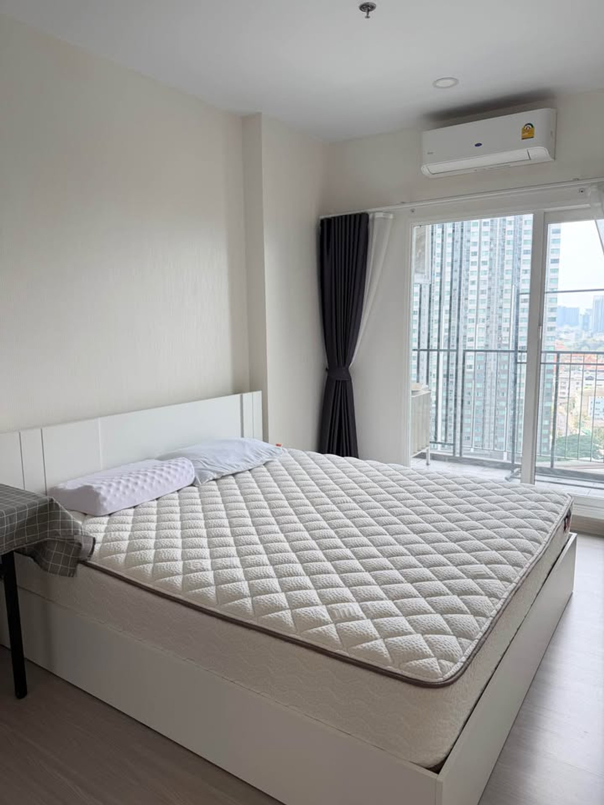 For SaleCondoThaphra, Talat Phlu, Wutthakat : (Code T360) Condo for sale Supalai loft sathorn - ratchaphruek: Supalai Loft Sathorn - Ratchaphruek near MRT Bang Wa.