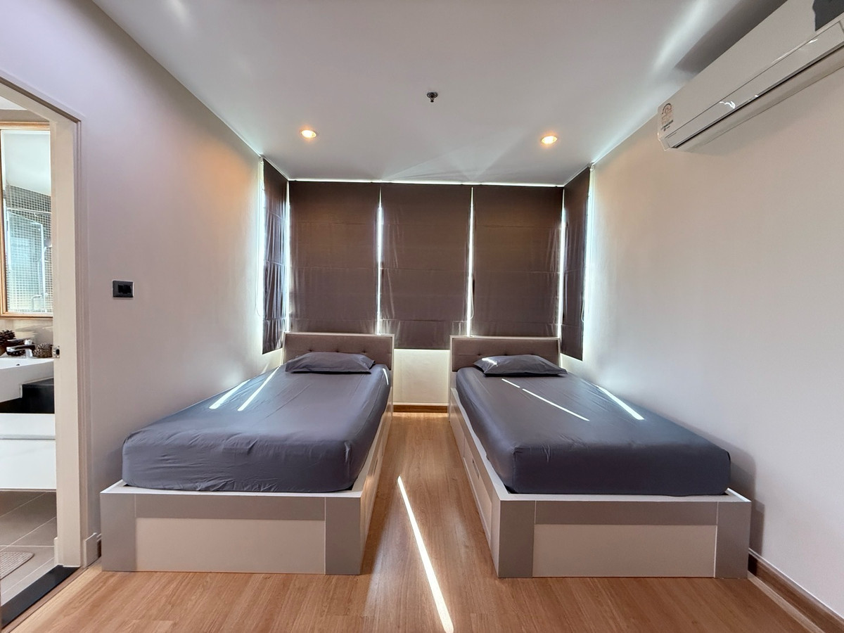 For RentCondoRama9, Petchburi, RCA : For rent, Supalai Wellington, 3 bedrooms, 3 bathrooms, 125 sq m, high floor, ready to move in, 70,000/month. If interested, contact 098-9655699.