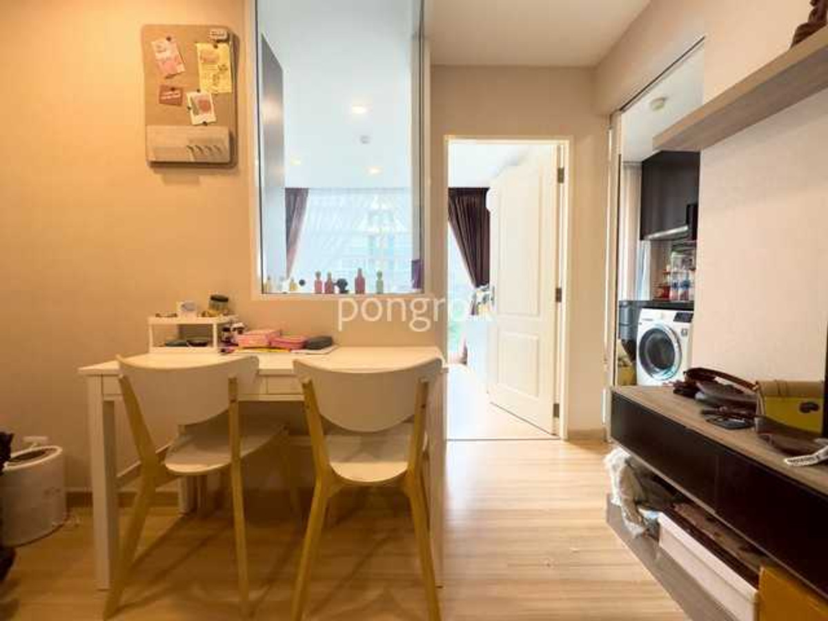 For SaleCondoPinklao, Charansanitwong : Condo for Sale: Chateau In Town @ Charansanitwong 96/2, 29 sqm, Near MRT Bang O