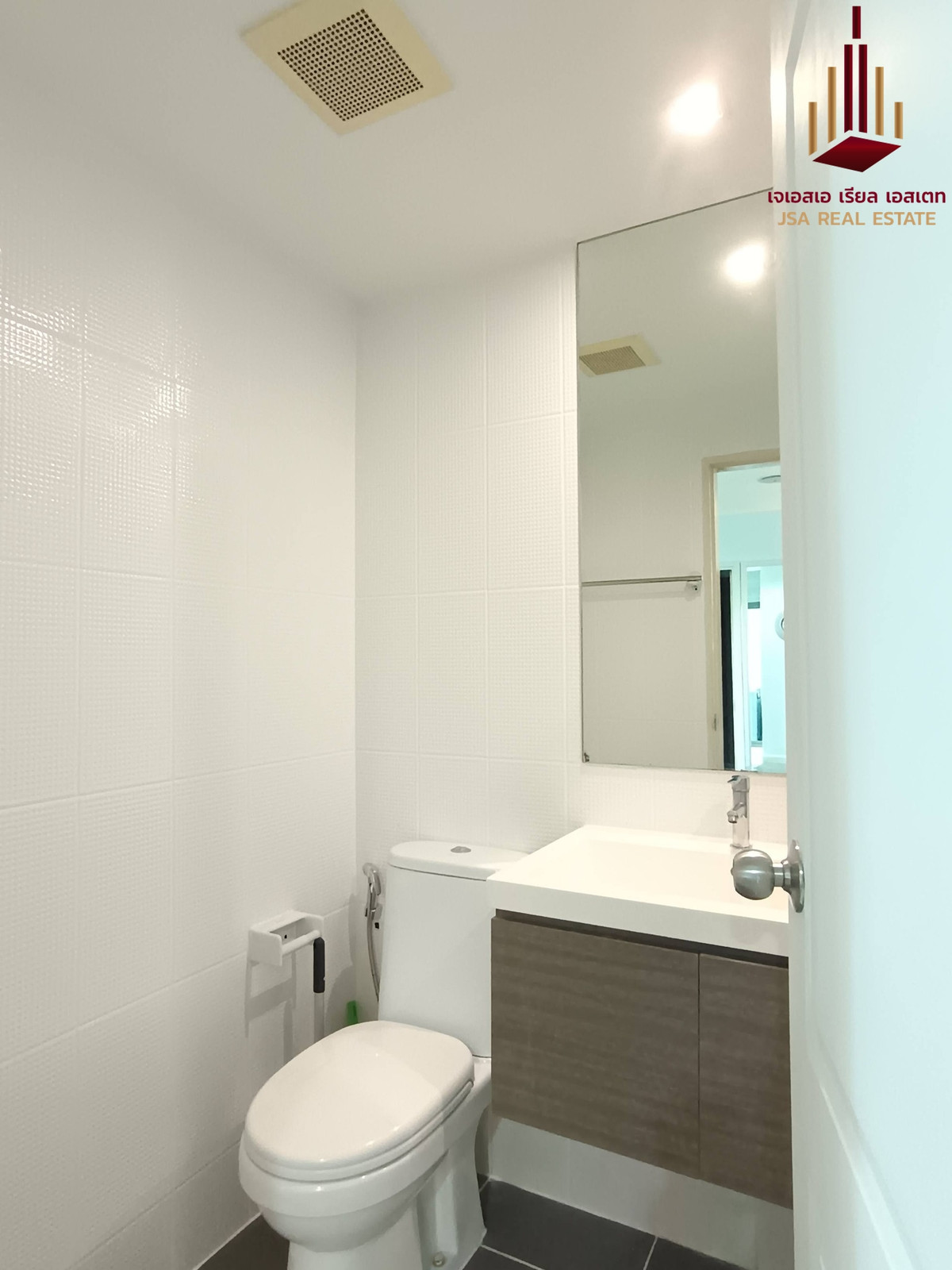 ให้เช่าคอนโดแจ้งวัฒนะ เมืองทอง : ✨ For Rent: B Campus Condo ✨ 💰 Only 16,000 THB/month