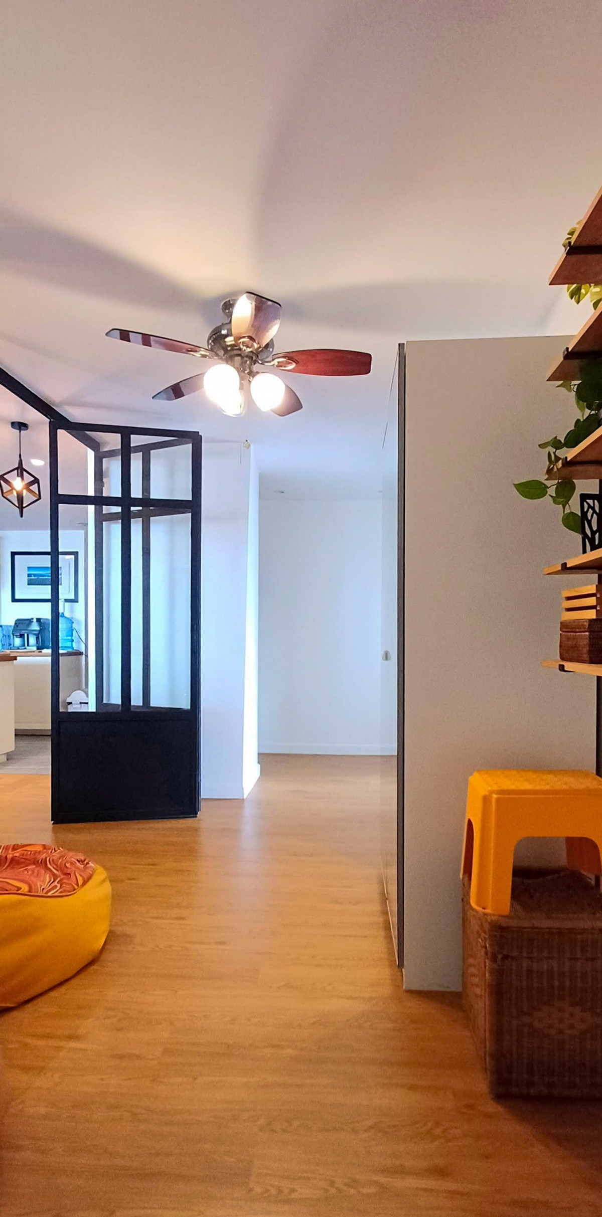 ให้เช่าคอนโดสุขุมวิท อโศก ทองหล่อ : Habitat Condominium Thonglor ห้องใหญ่ 3 ห้องนอน 260 ตร.ม. Please call: 062-496-6454