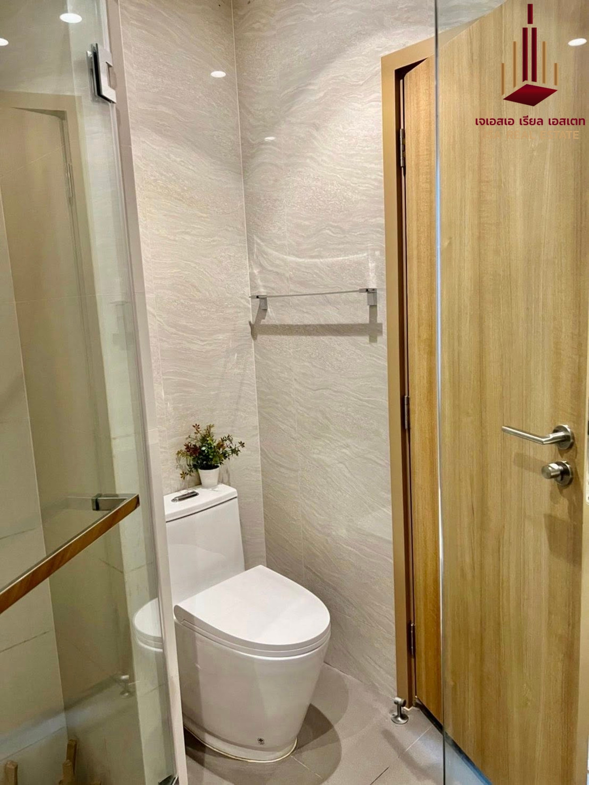 For SaleCondoLadprao, Central Ladprao : ✨ For Sale: Maru Ladprao 15 Condo ✨ 💰 Only 4,990,000 THB