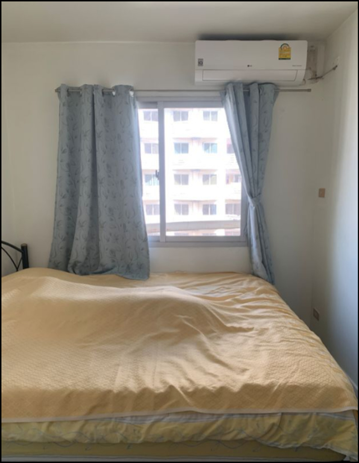 ขายคอนโดพระราม 3 สาธุประดิษฐ์ : ขายคอนโดห้องใหญ่ 1 ห้องนอน 52 ตรม. โครงการ sv city rama 3 (S5273)