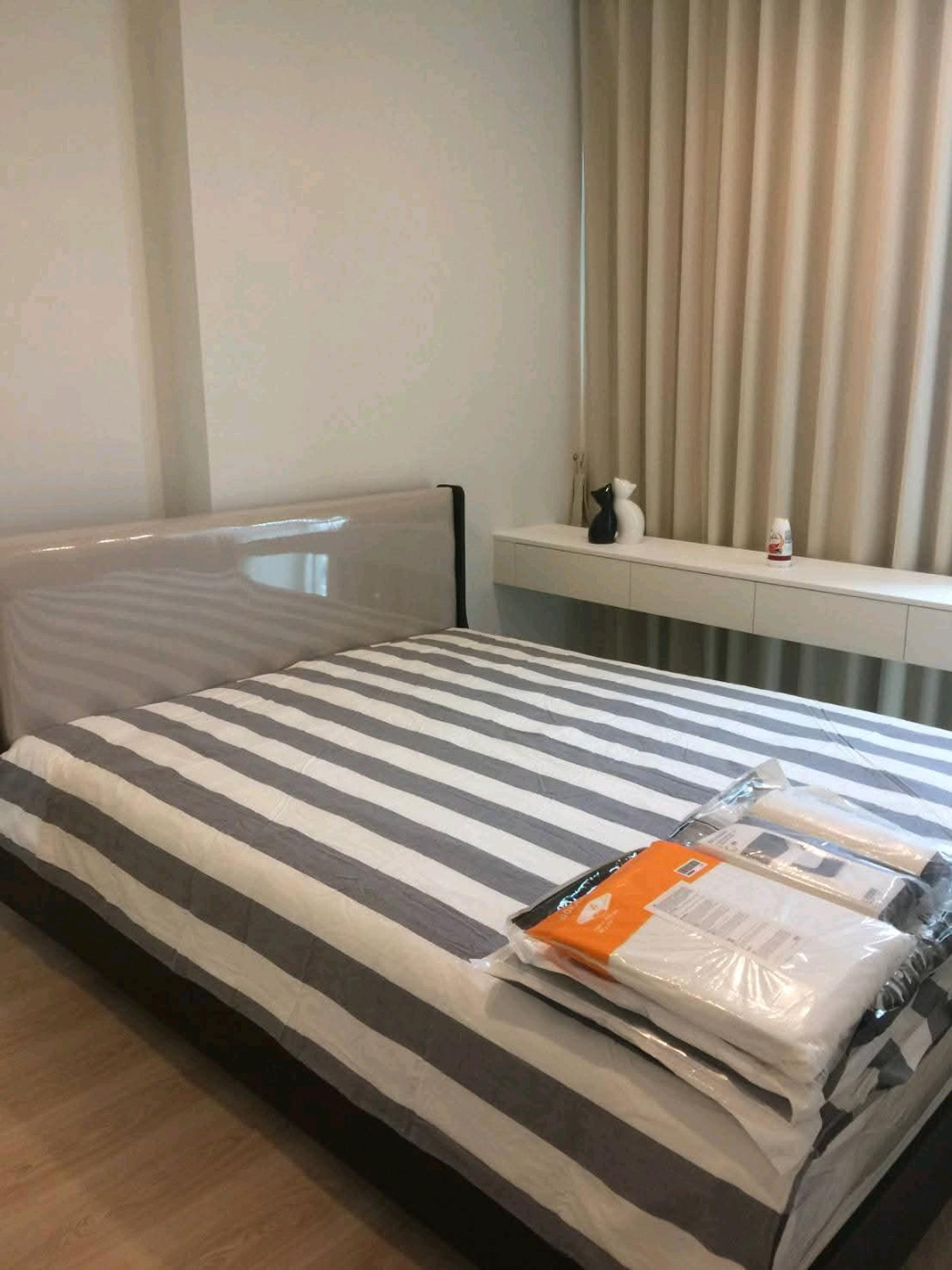 For RentCondoRatchadapisek, Huaikwang, Suttisan : Noble Revolve 2 (Ratchada soi 6)