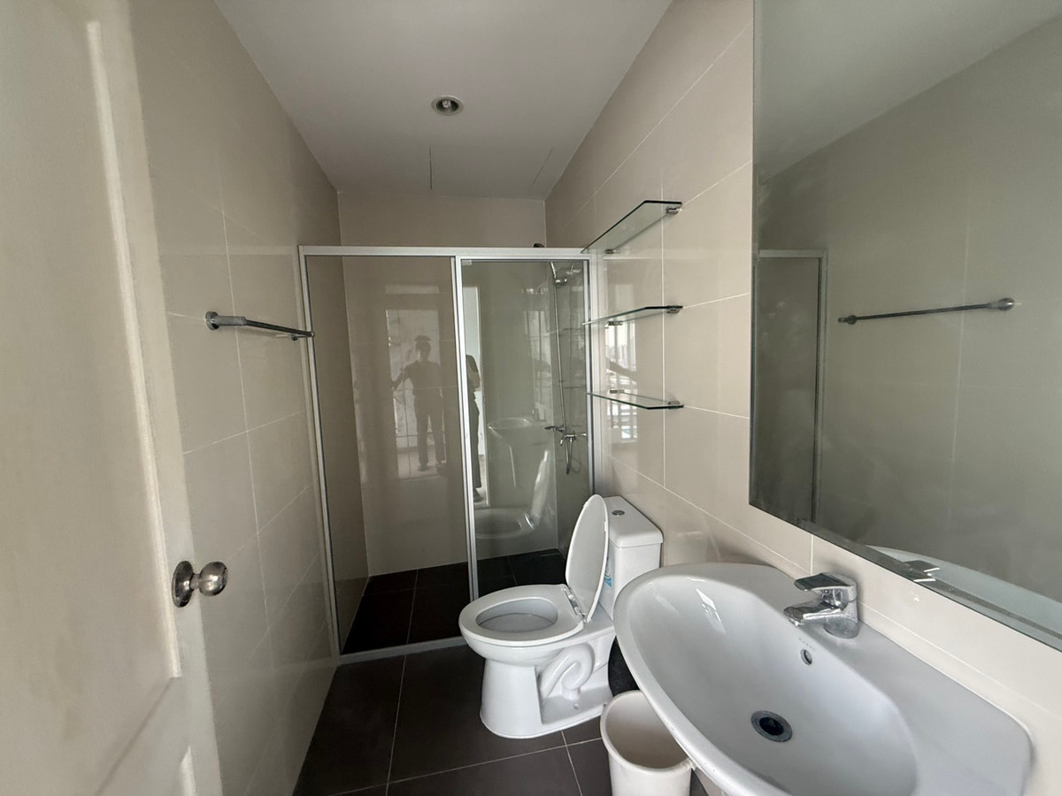 For SaleCondoRama3 (Riverside),Satupadit : 🏙️ Rare Item! Waterfront condo, large unit, 246 sq.m. Supalai Prima Riva MD-25025443