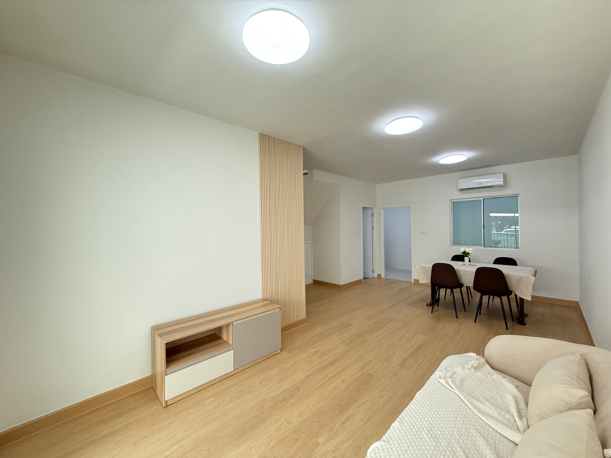 ขายทาวน์โฮมมีนบุรี-ร่มเกล้า : ขายบ้านรีโนเวทใหม่ พฤกษาวิลล์27 มีนบุรี ‼️ซื้อวันนี้ ปล่อยเช่าได้เลย รับ yield 6% ปล่อยเช่าไว ‼️ ใกล้รถไฟฟ้า