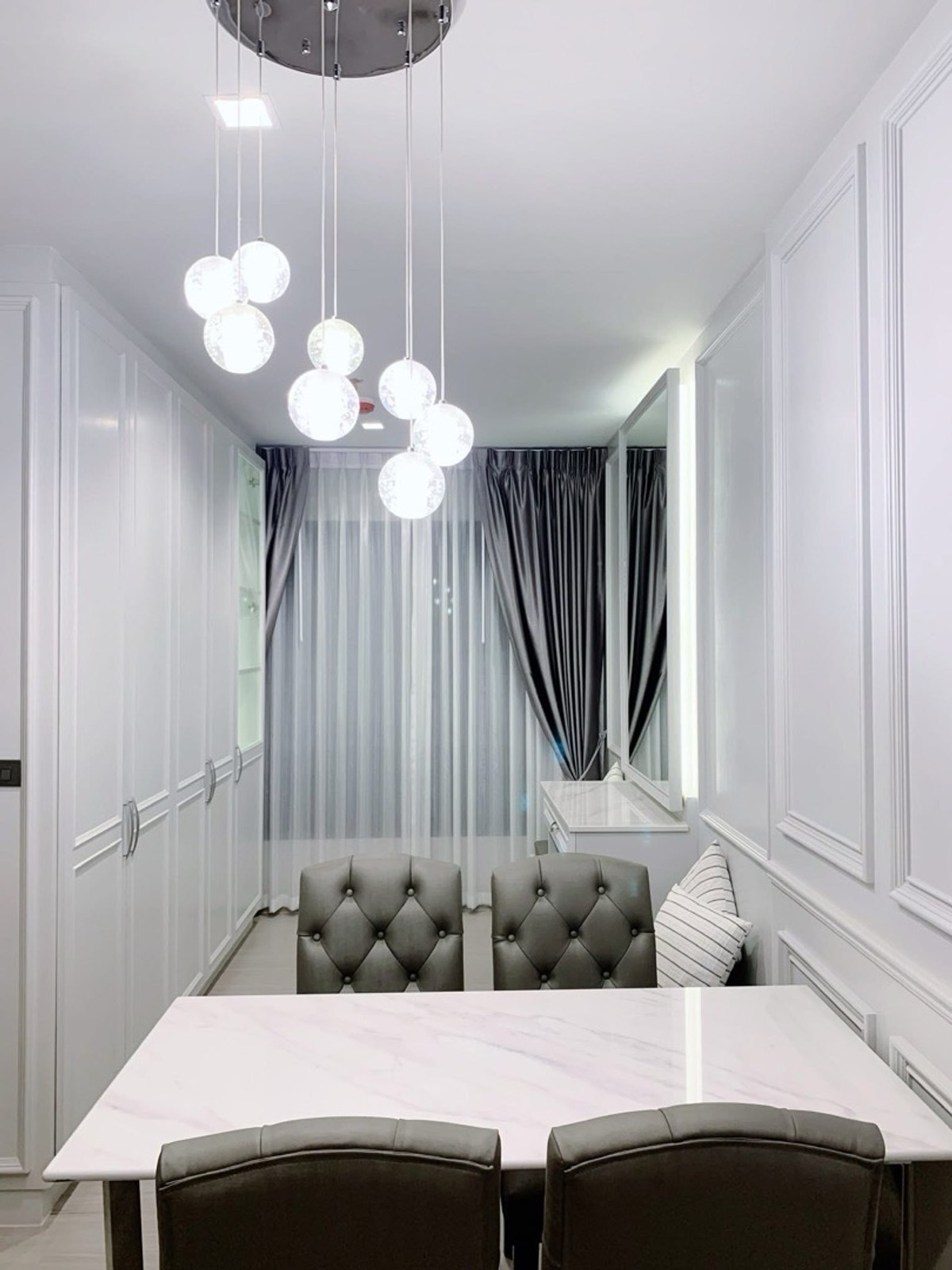 For RentCondoRama9, Petchburi, RCA : 🏢 Life Asoke Rama 9👫 New beautiful room ✨ You can reserve a viewing appointment in advance 💗💁🏻‍♀️