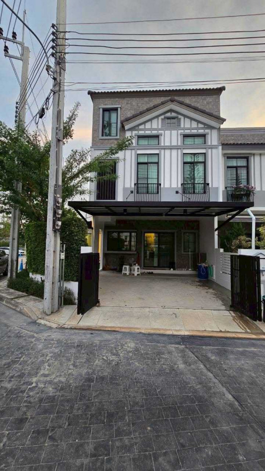 For RentTownhomeSamut Prakan,Samrong : Townhome for rent, Indy 5 Bangna Km.7, 164 sq m, 35 sq wa, near Mega Bangna.