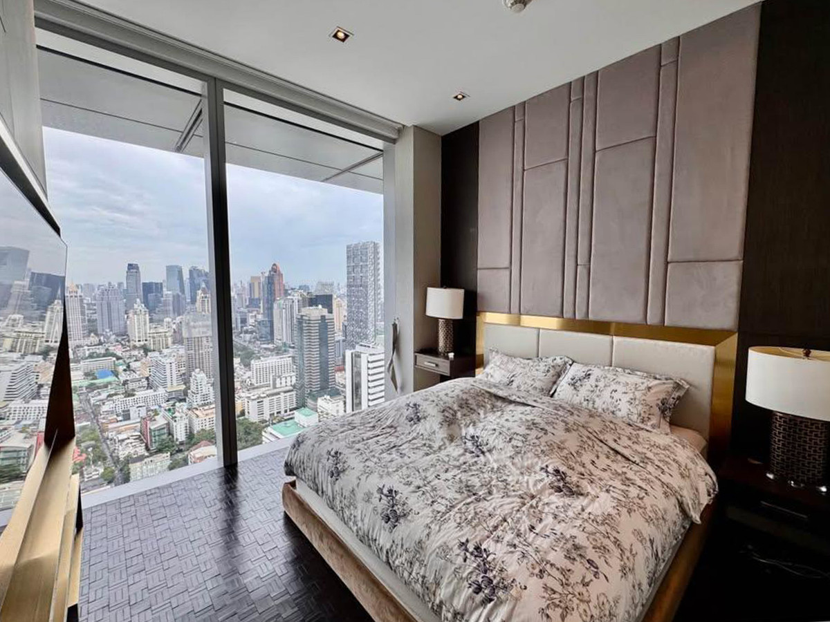 ให้เช่าคอนโดสาทร นราธิวาส : The Ritz-Carlton Residences Bangkok ยูนิตหรู 4 ห้องนอน ชั้นสูง วิวเมืองระดับไอคอน Please call: 062-496-6454