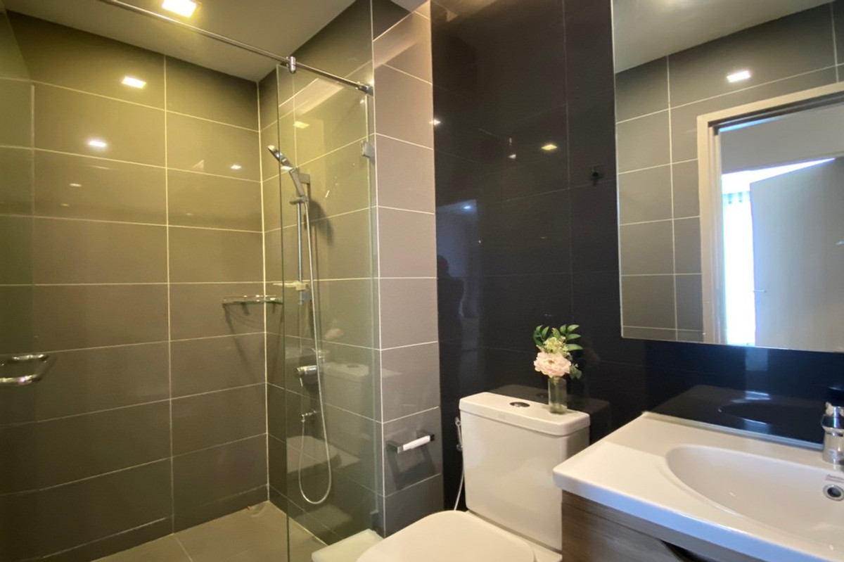 คอนโดสุขุมวิท อโศก ทองหล่อ : 🔥 สำหรับขาย - เช่า !! ห้องหายาก, ตกแต่งสไตล์โมเดิร์น!! 🔥 Code C20251100050..........M Thonglor 10, 2 ห้องนอน, 2 ห้องน้ำ, แต่งครบ, พร้อมเข้าอยู่, ราคาพิเศษ!!📣📣