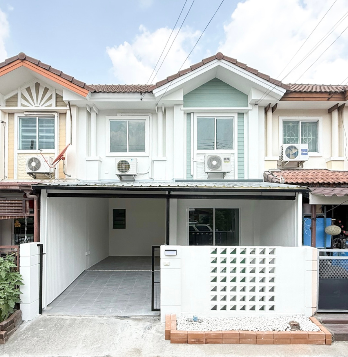 For SaleTownhomeMin Buri, Romklao : Newly renovated house for sale, Pruksa Ville 27, Minburi, near Bang Chan BTS, fully renovated.