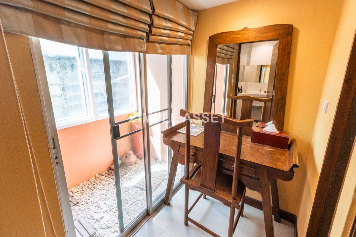 For RentLadkrabang, Suwannaphum Airport : Line ID: @zimple_asset  Boutique-Style Rooms Near Suvarnabhumi Airport & KMITL (Ladkrabang) ✈️ Airport transfer service available.