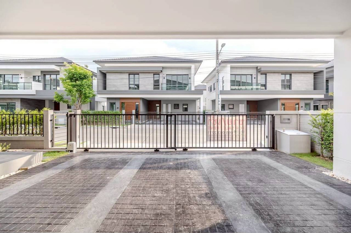 ให้เช่าบ้านบางนา แบริ่ง ลาซาล : เดอะซิตี้บางนา เช่าบ้านเดี่ยว เช่าบ้านหรู  HouseForRent TheCityBangna