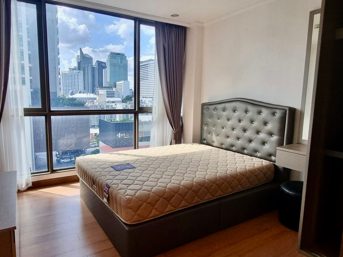 For RentCondoSukhumvit, Asoke, Thonglor : For Rent: Supalai Oriental Sukhumvit 39 1-Bedroom Premium Condo | Fully Furnished | Ready to Move In | Phrom Phong