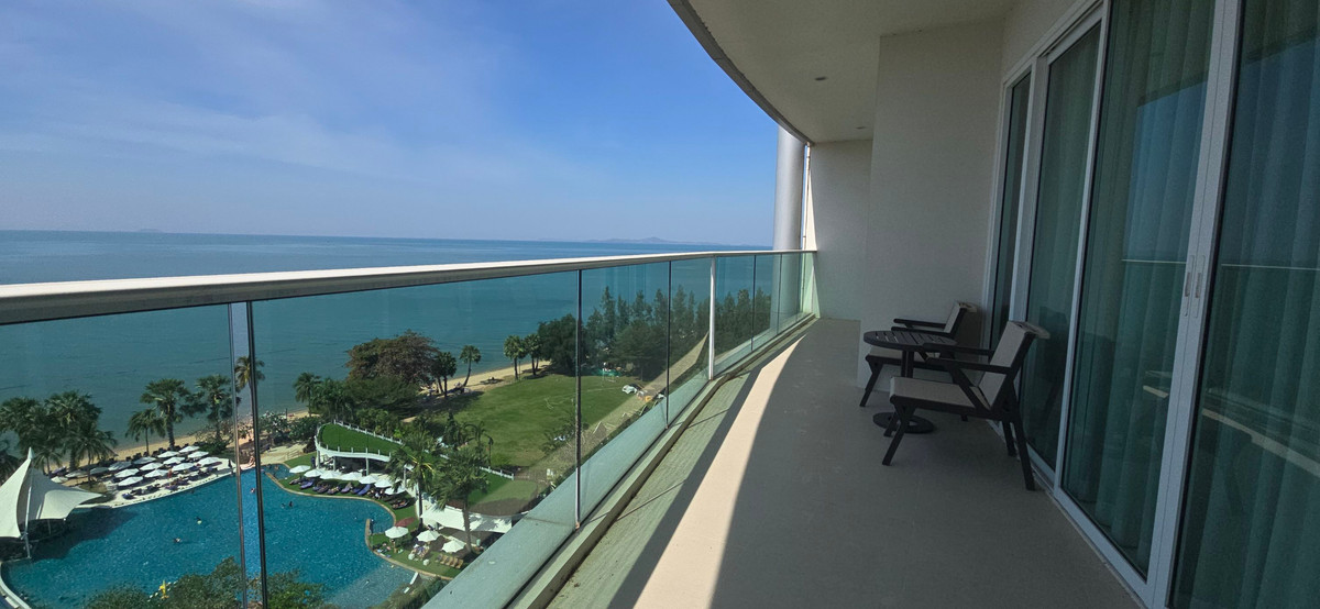 ขายคอนโดพัทยา บางแสน ชลบุรี สัตหีบ : ขาย คอนโดหรู  โมเวนพิค ไวท์แซนด์บีช พัทยา พท.ใช้สอย 142 ตรม. 2 นอน 2 น้ำ  ชั้นที่ 7 วิวทะเล ราคาขาย 23,000,000 บาท