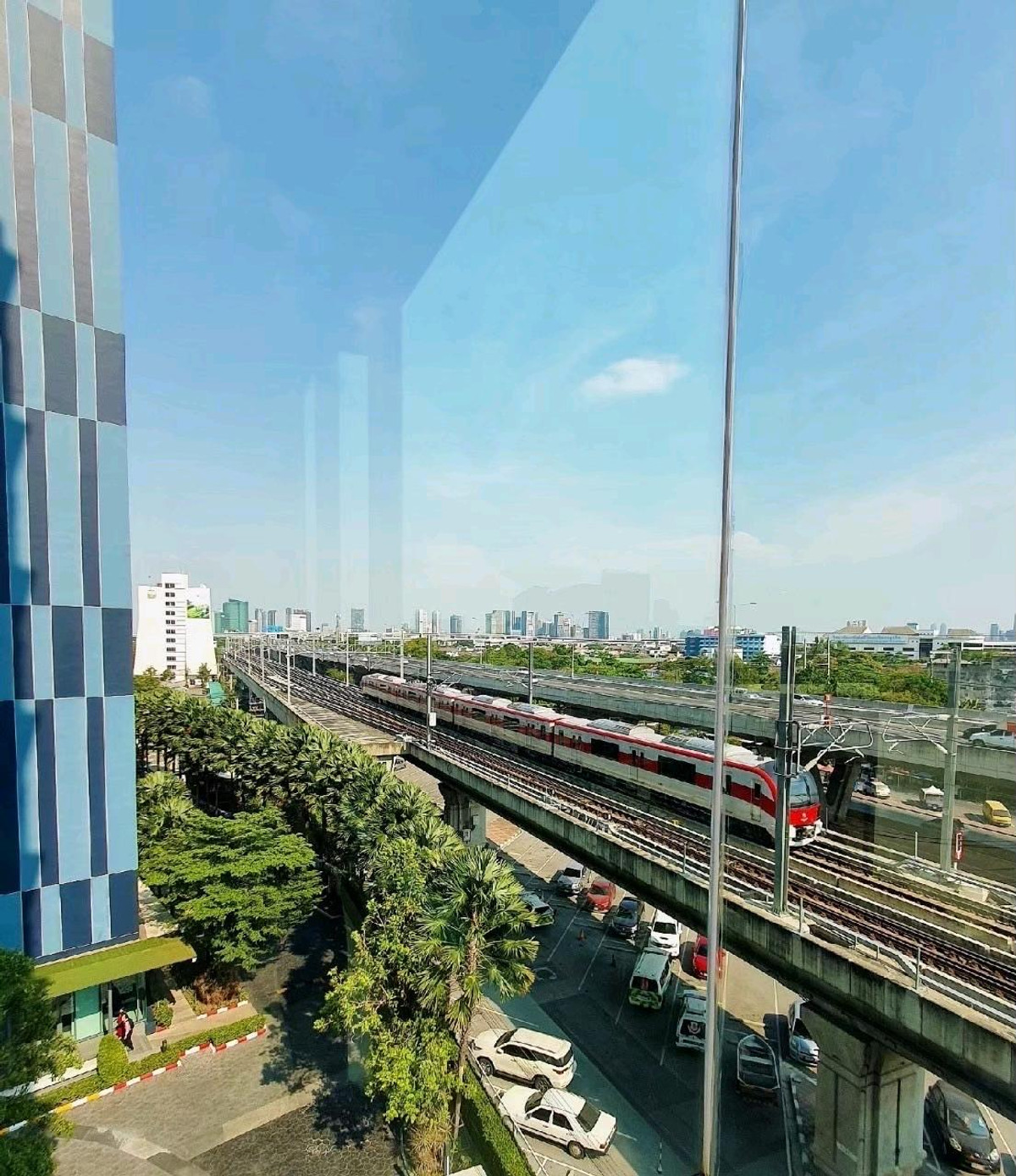 For RentCondoBang Sue, Wong Sawang, Tao Pun : 🔥For Rent Now🔥 Metro Sky Prachachuen Duplex Unit. Beautiful room, fully furnished with appliances. Near MRT Bang Sue❗