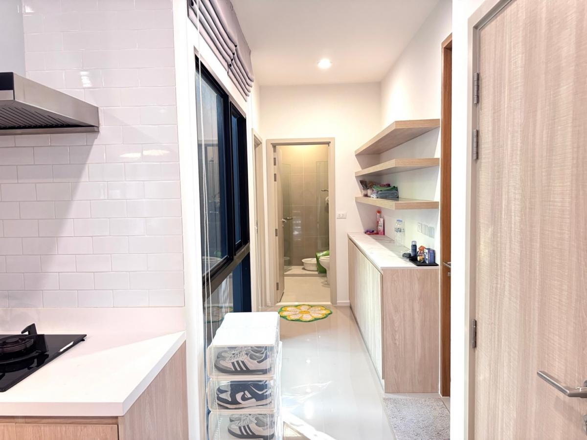 For SaleHouseNawamin, Ramindra : Luxury 4 bedroom detached house, Noble Gable Watcharapol, in the heart of Watcharapol. Rent 60,000 baht/month or sell for 11 million, fully furnished, near BTS and expressway!