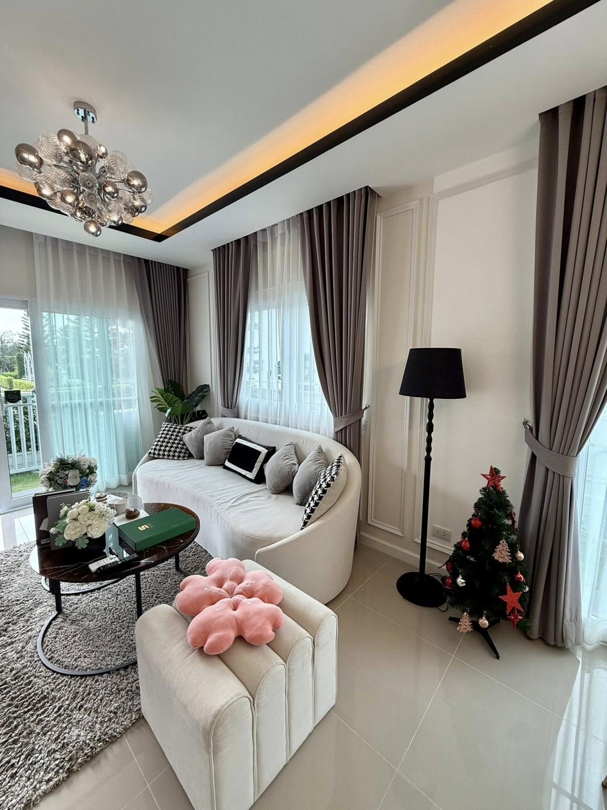 ให้เช่าทาวน์โฮมบางนา แบริ่ง ลาซาล : 19/02/2026, เช่าบ้านสวย 3 ห้องนอน เฟอร์ครบ ใกล้สนามบินสุวรรณภูมิ อยู่ฟรี 1 เดือน ด่วน! ที่ Sivarom Nature Plus 2 บางปู