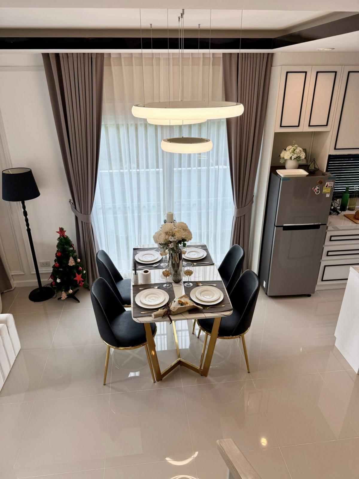 ให้เช่าทาวน์โฮมบางนา แบริ่ง ลาซาล : 19/02/2026, เช่าบ้านสวย 3 ห้องนอน เฟอร์ครบ ใกล้สนามบินสุวรรณภูมิ อยู่ฟรี 1 เดือน ด่วน! ที่ Sivarom Nature Plus 2 บางปู