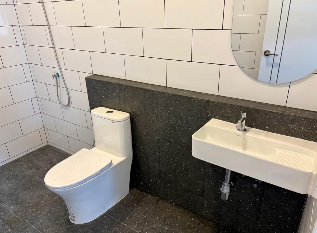 ขายทาวน์โฮมลาดพร้าว เซ็นทรัลลาดพร้าว : 19/02/2026, บ้านใหม่ลาดพร้าว 3 นอน 3 น้ำ พร้อมเฟอร์ครบ หัวใจกลางเมือง เดินทางสะดวก ใกล้ BTS เริ่ม 4.99 ล้าน