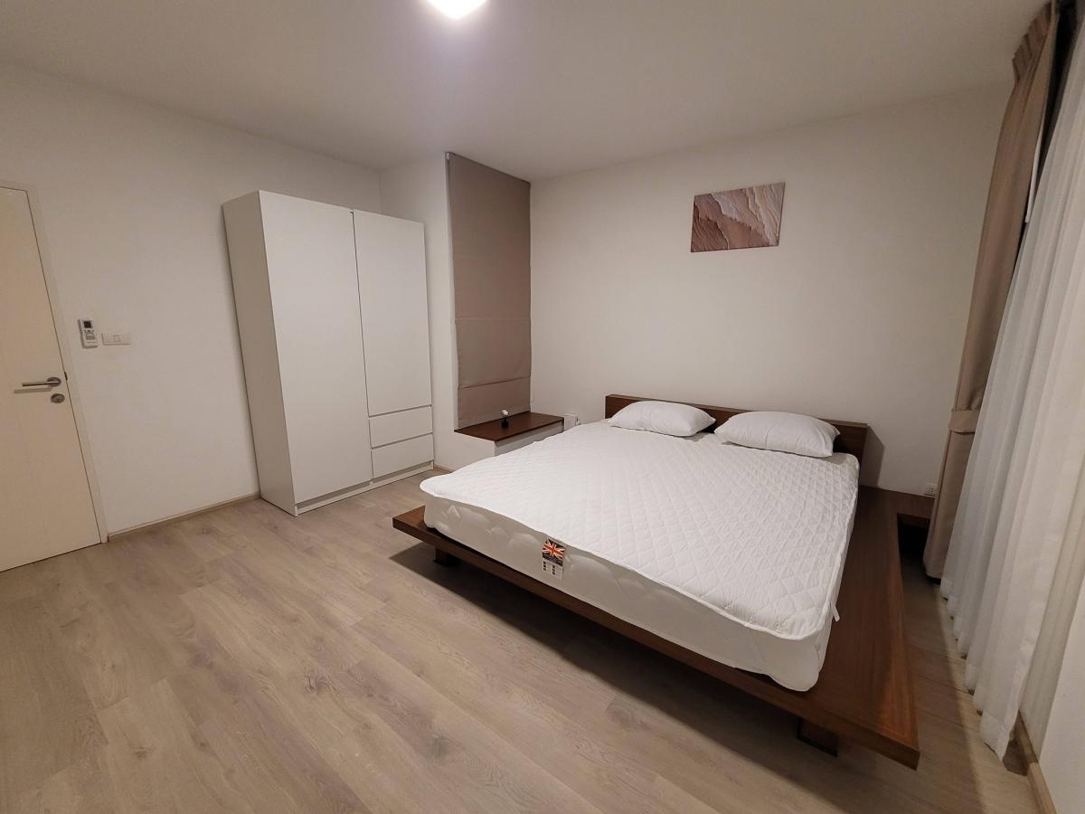 ให้เช่าทาวน์โฮมบางนา แบริ่ง ลาซาล : 19/02/2026, เช่า Indy Bangna–Ramkhamhaeng 2 บ้านทาวน์โฮม 3 นอน ใกล้เมกาบางนา ฟรี WiFi เลี้ยงสัตว์ได้ พร้อมสวนส่วนตัวและสิ่งอำนวยความสะดวกครบ!