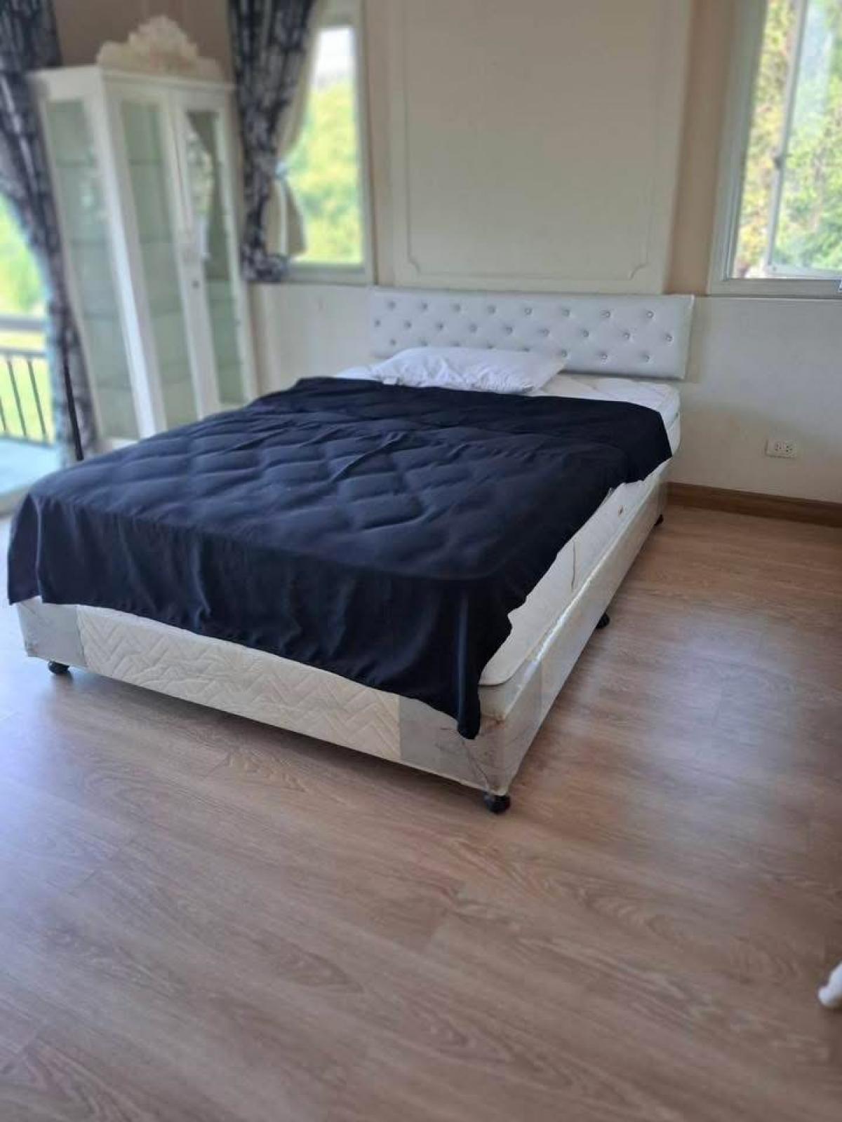 ให้เช่าบ้านเสรีไทย-นิด้า : 19/02/2026, บ้านหรู 4 ห้องนอน 340 ตร.ม. พร้อมเข้าอยู่ย่านสะพานสูง เช่าพร้อมสัญญายาว ใกล้รามคำแหง-เดอะมอลล์บางกะปิ