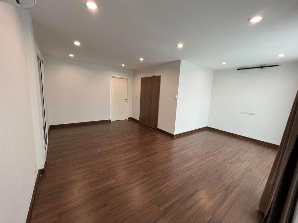 ให้เช่าทาวน์โฮมบางนา แบริ่ง ลาซาล : 19/02/2026, aan Chayada @ Work พื้นที่กว้าง 214 ตรม. เช่า 25,000 บาท พร้อมเข้าอยู่ สวยพร้อมบริการครบ