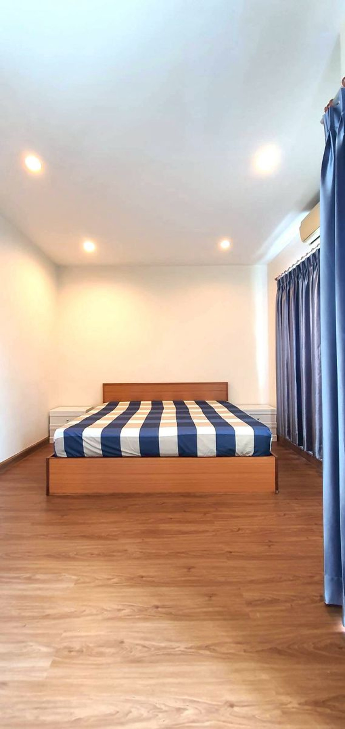 For RentTownhomePattanakan, Srinakarin : P-2926 For rent!  Townhome Willetlight Pattanakarn 38 ready to move in.