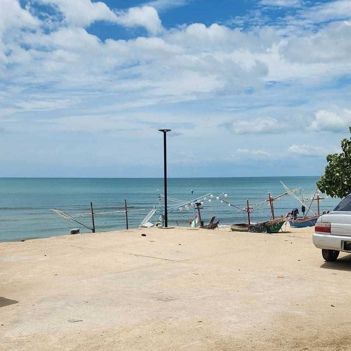 ขายที่ดินหัวหิน ประจวบคีรีขันธ์ : ขายที่ดินติดทะเล ประจวบคีรีขันธ์ หน้าหาดยาว 85 เมตร น้ำใส ทรายขาว ศักยภาพพัฒนาโครงการชายฝั่ง
