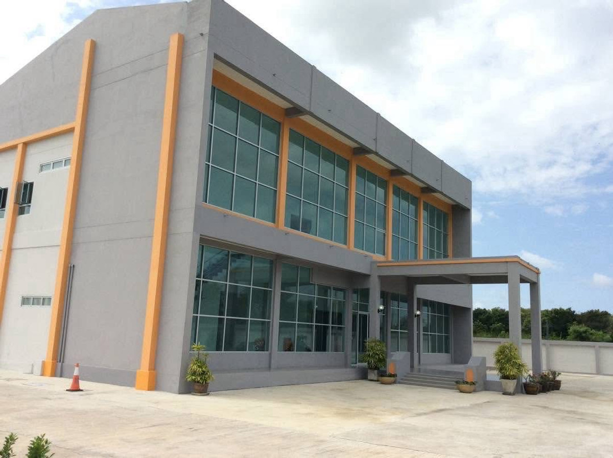 For SaleFactorySamut Prakan,Samrong : New factory and warehouse for sale in Bang Sao Thong Samut Prakan near Suvarnabhumi Airport for long-term industrial investment and owner use
