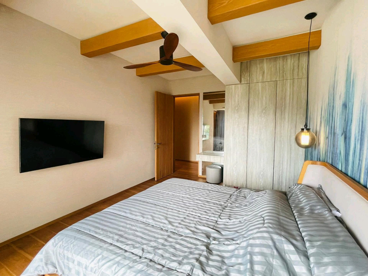 CondoOnnut, Udomsuk : (For Rent&Sale🔥) Feel like Penthouse! 📍Phassana Garden Condo 4b4b+1 maid 345 sq m., Ekkamai area.