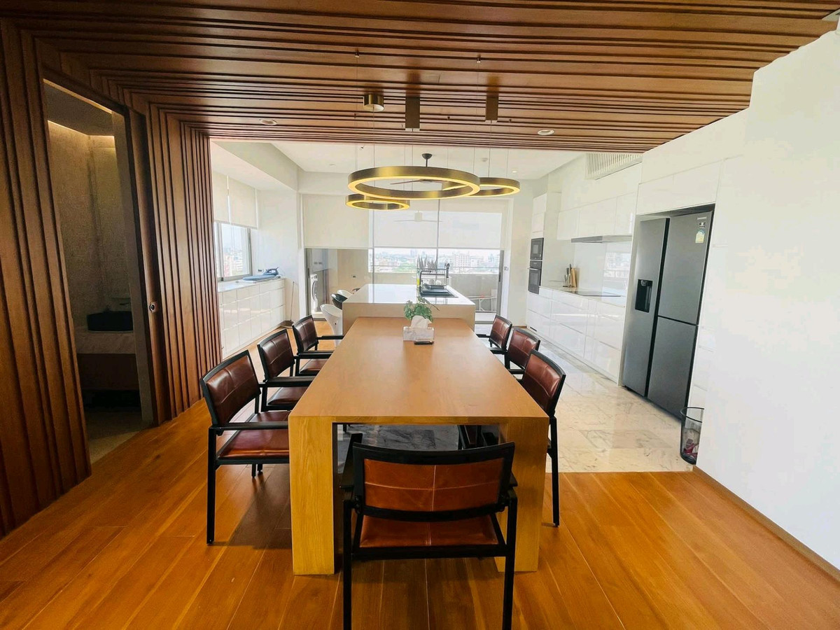 CondoOnnut, Udomsuk : (For Rent&Sale🔥) Feel like Penthouse! 📍Phassana Garden Condo 4b4b+1 maid 345 sq m., Ekkamai area.