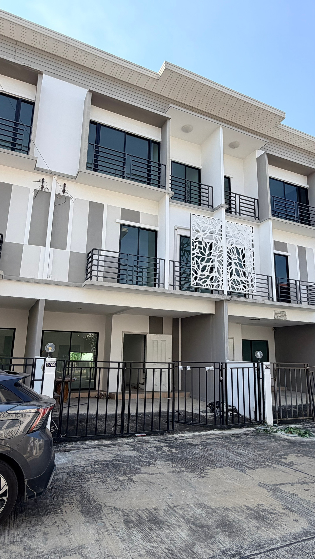 For SaleTownhomeNawamin, Ramindra : Investors must see! 3-story townhome, price lower than market Renovate to increase profits