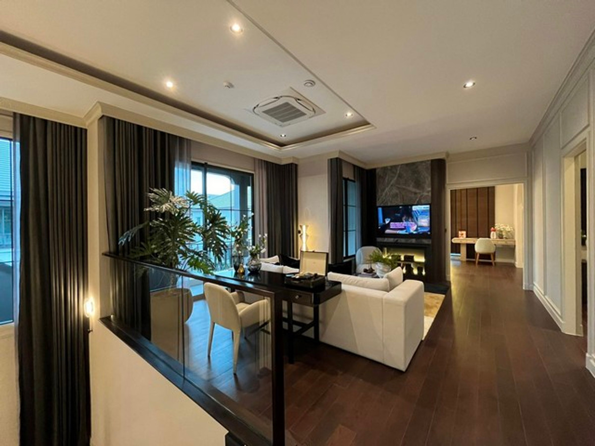 ขายบ้านพุทธมณฑล ศาลายา : แกรนด์ บางกอกบูเลอวาร์ด ณ อุทยาน Grand Bangkok Boulevard Na Uthayan 