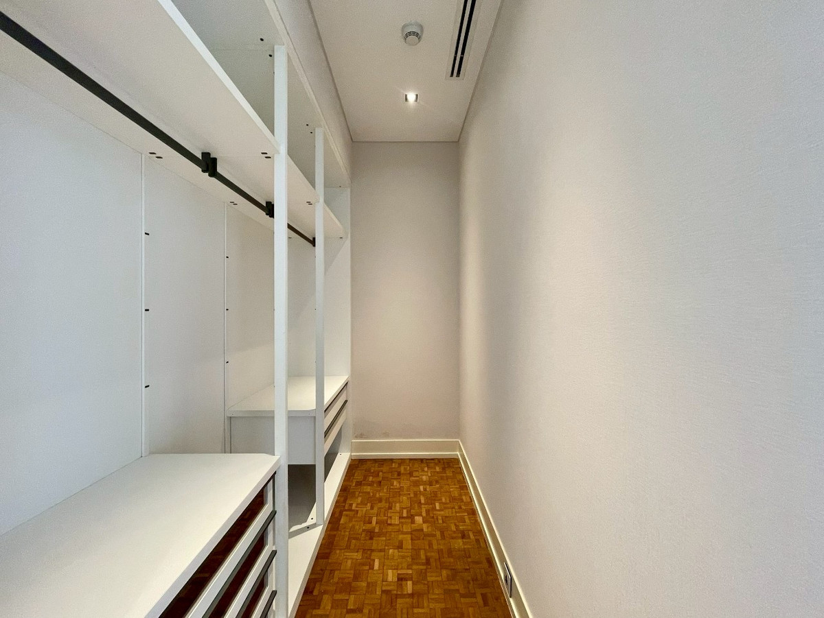 For SaleCondoSathorn, Narathiwat : Best Price: Elegant 2-Bedroom at The Ritz-Carlton Residences