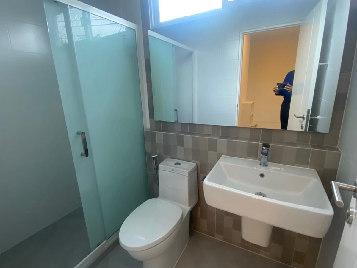 ให้เช่าทาวน์โฮมบางนา แบริ่ง ลาซาล : 💥ForRent💥3Bed Duplex • Indy Bangna-Ramkhamhang 2 🏡 Near Mega Bangna ✨Corner House 🌟Ready to move in ‼️